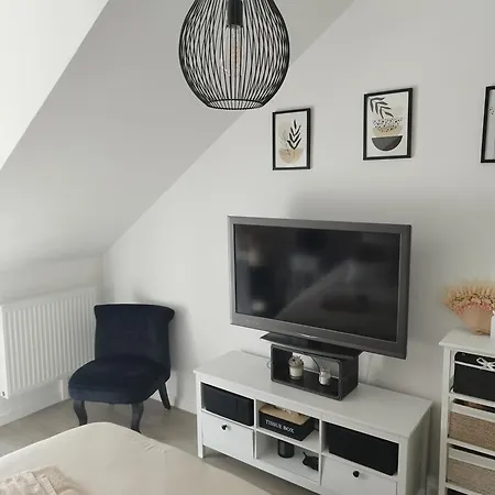 Chez Particulier Proche Circuit 24h