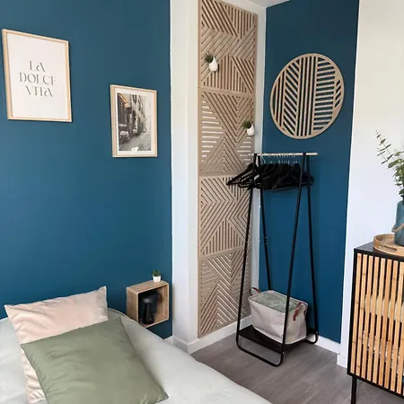 Chez Particulier Proche Circuit 24h Habitación en casa particular